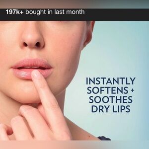 Vaseline Holiday Limited Edition Lip Balm - Mistletoe Mint